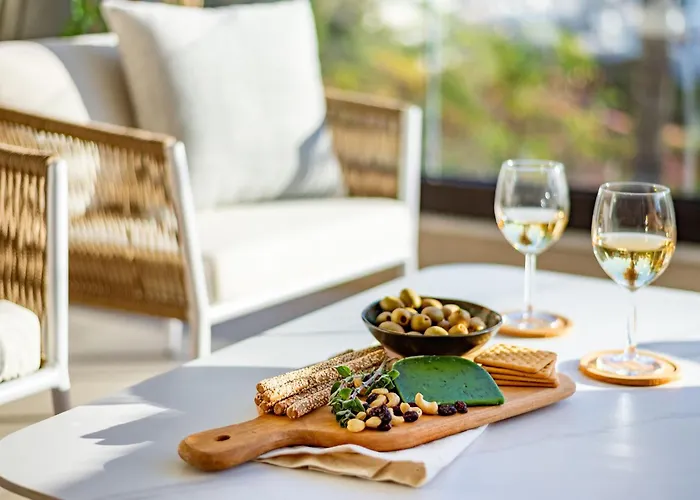 Sanders Limassol Park - Full Building