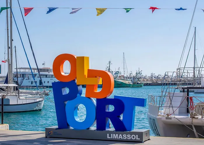 Sanders Limassol Park - Full Building * Trachoni (Limassol)