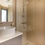 Апартаменты Sanders Limassol Park - Full Building *