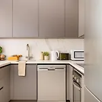 Апартаменты Sanders Limassol Park - Full Building Trachoni (Limassol)