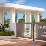 Апартаменты Sanders Limassol Park - Full Building *