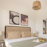 Sanders Limassol Park - Full Building Апартаменты