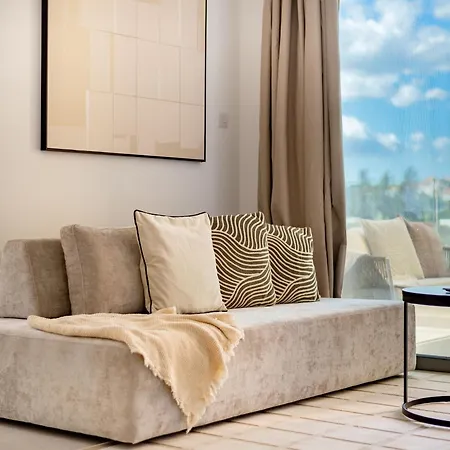 Appartement Sanders Limassol Park - Full Building *