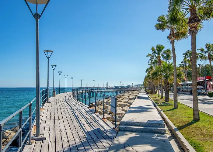 Sanders Limassol Park - Full Building